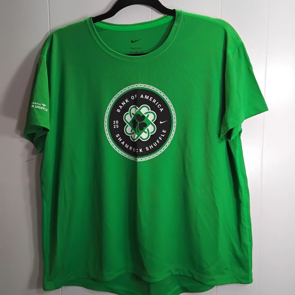 Nike Green Men's T-Shirt